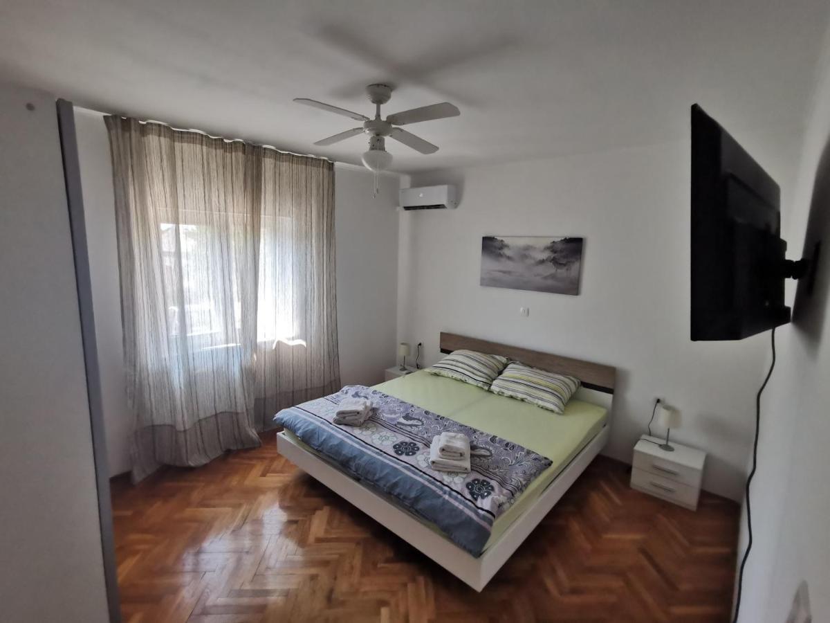 Holiday Home Villa Marija Radosic (Lecevica) Exterior foto