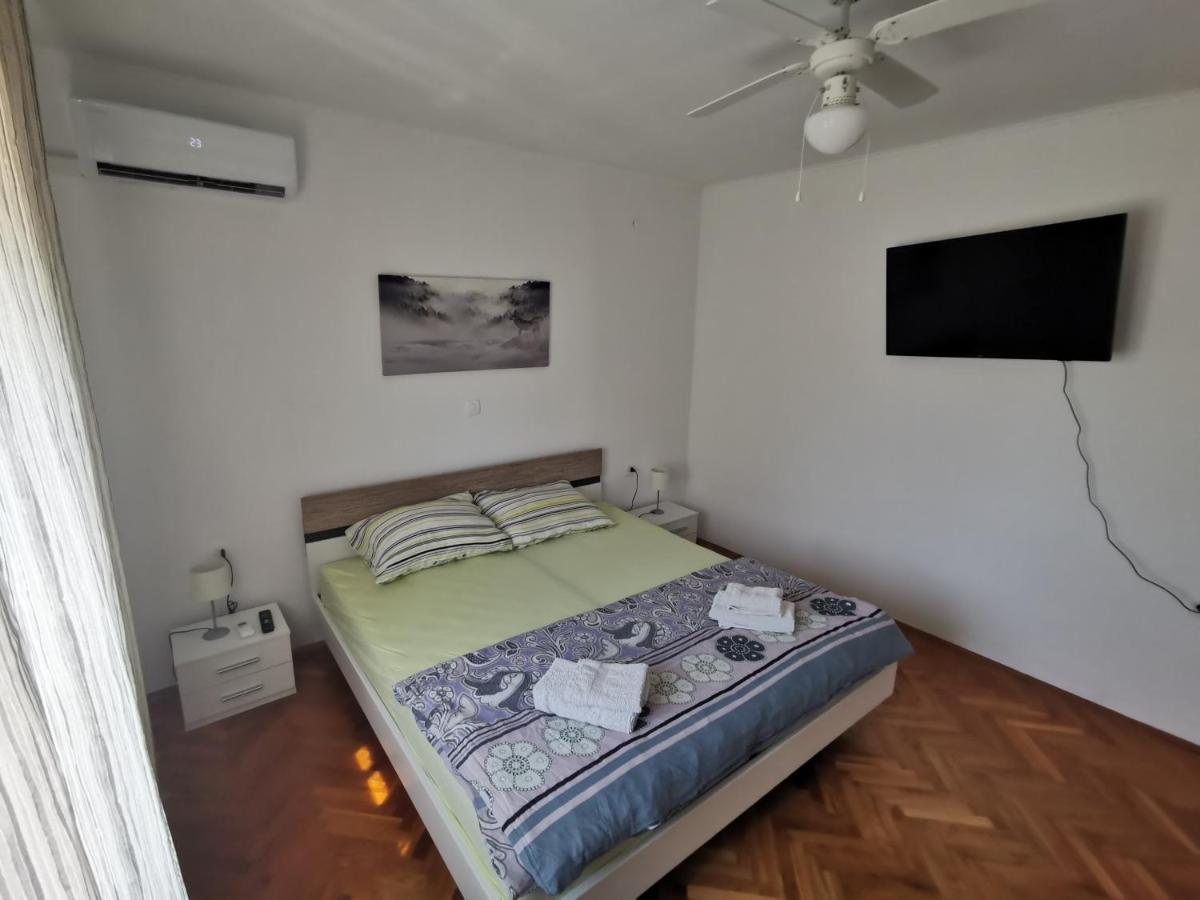 Holiday Home Villa Marija Radosic (Lecevica) Exterior foto